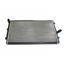Радіатор охолодження двигуна Audi A3, TT, Seat Altea, Leon, Toledo, Skoda Octavia, Yeti, Superb, VW Caddy, Golf 5, Passat B6 / B7, Touran, Jetta 5 / 6 (Nissens) 1K0121251AB, 1K0121251BK