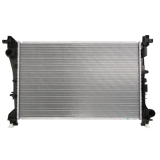Радіатор охолодження двигуна Fiat 500L 1.3 D / 1.6 D (Nissens) 51887947, 51963267