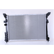 Радіатор охолодження двигуна Mercedes A-class W176, B-class W246, CLA C117, GLA X156, Infiniti Q30 (Signeda) A2465001303